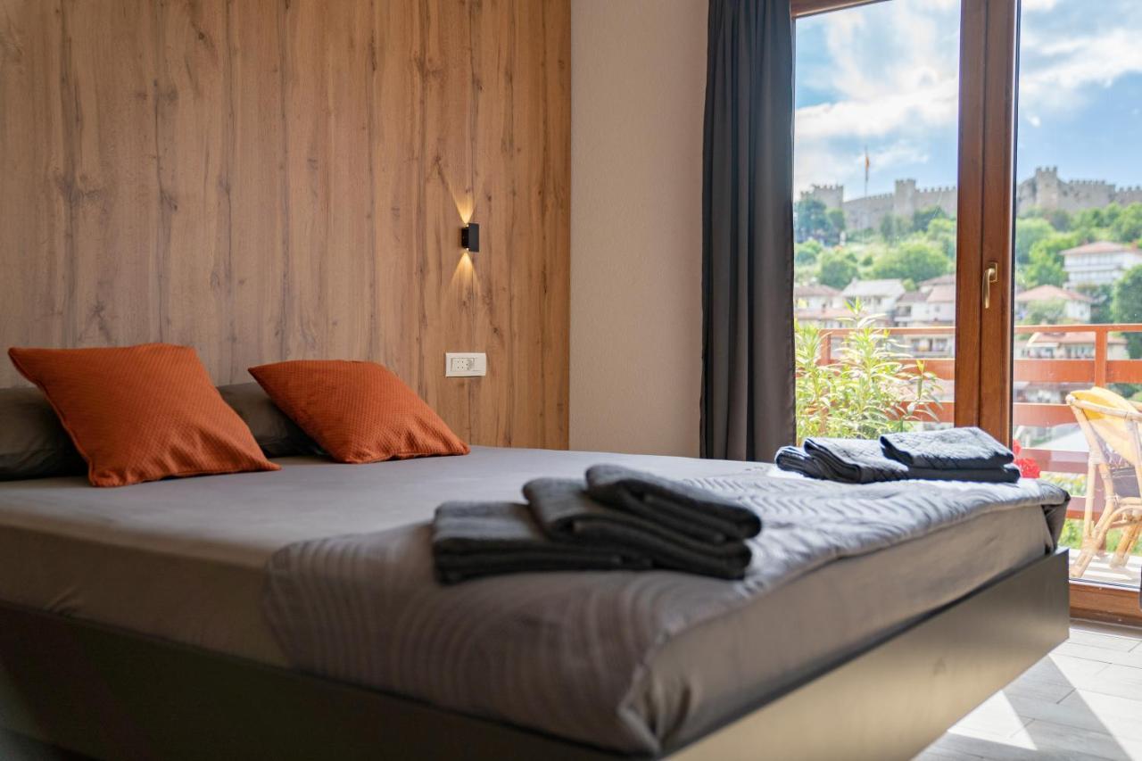 City Gate Apartment Ohrid Buitenkant foto