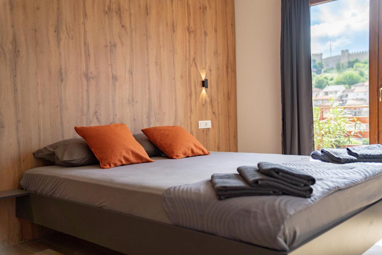 City Gate Apartment Ohrid Buitenkant foto