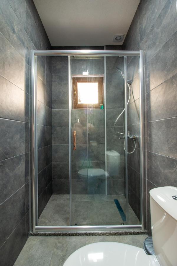 City Gate Apartment Ohrid Buitenkant foto