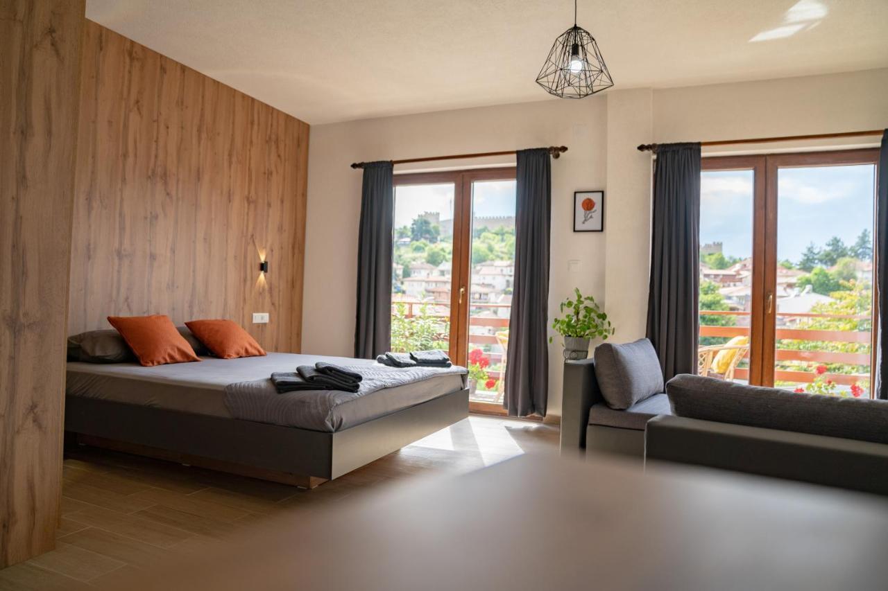 City Gate Apartment Ohrid Buitenkant foto